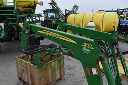 John Deere 553 loader