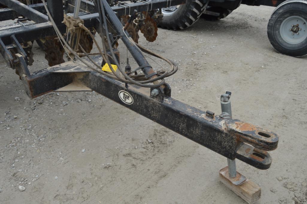 Tye 114-4360 Series V 15' grain drill