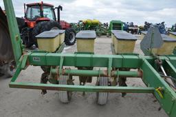 John Deere 7000 6 row 30" planter