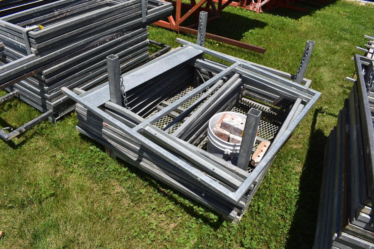 (11) 46" EZ Scaffold safety rails
