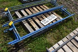 (2) sets side gates