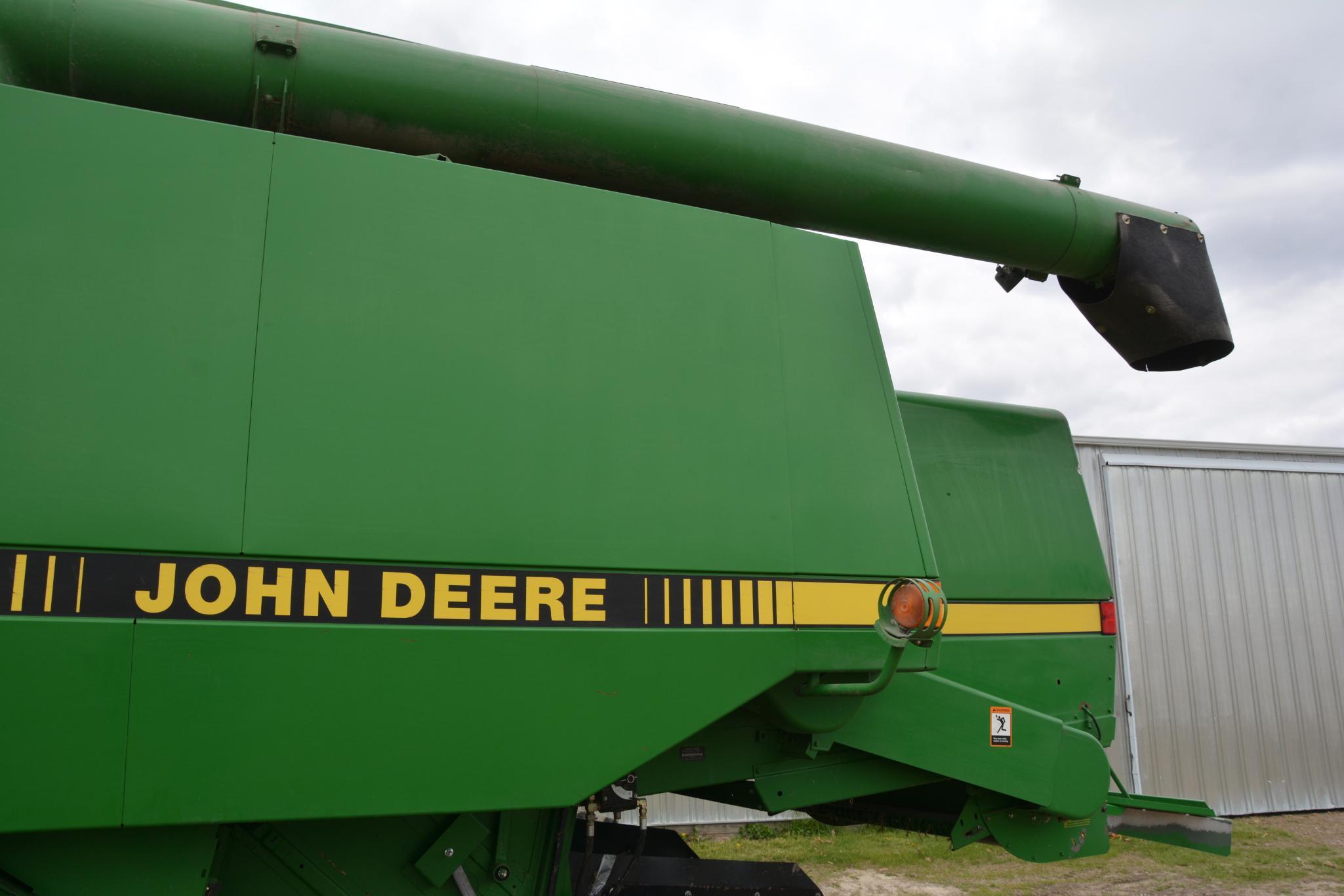John Deere 9400 2wd combine
