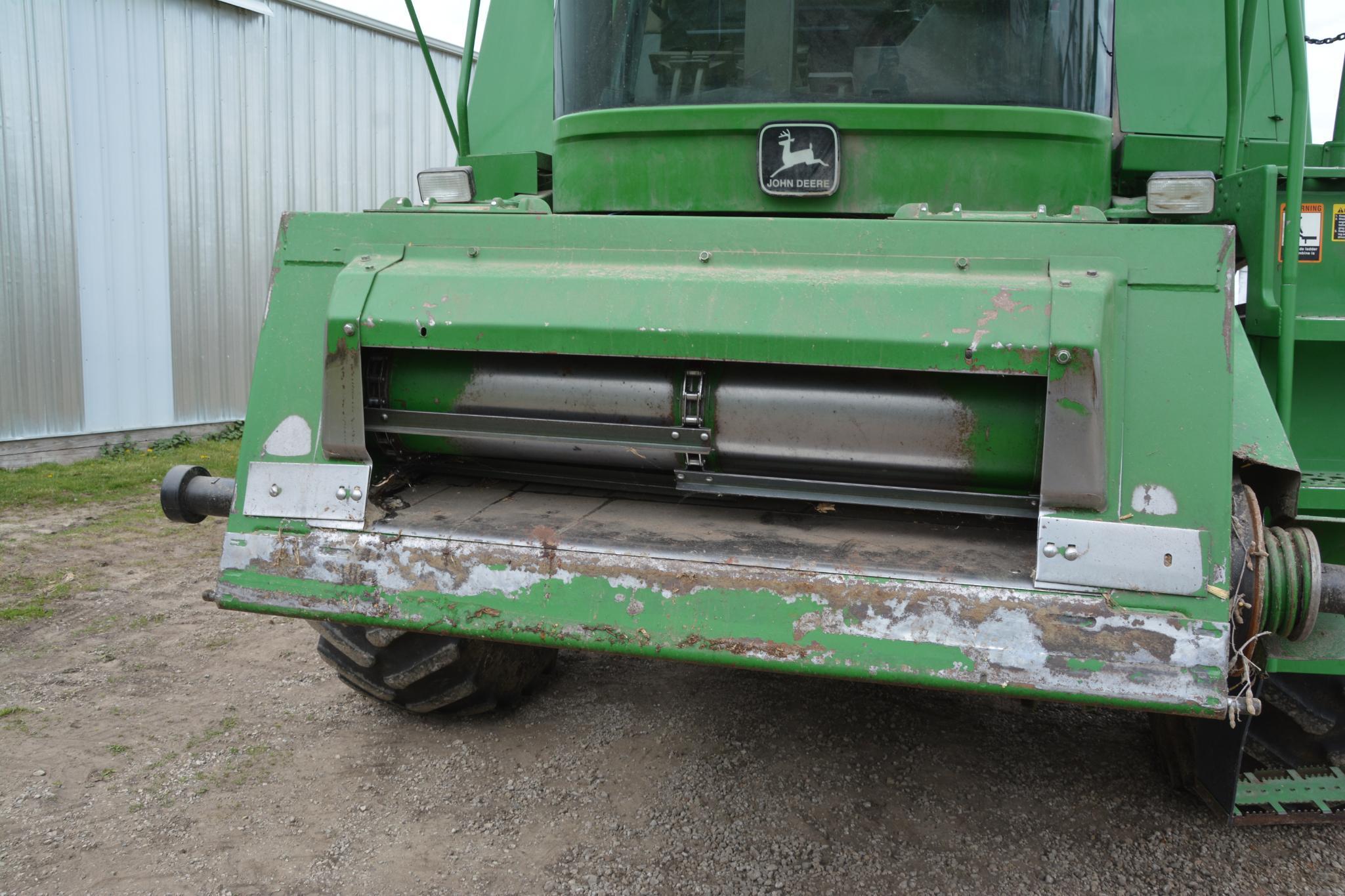 John Deere 9400 2wd combine