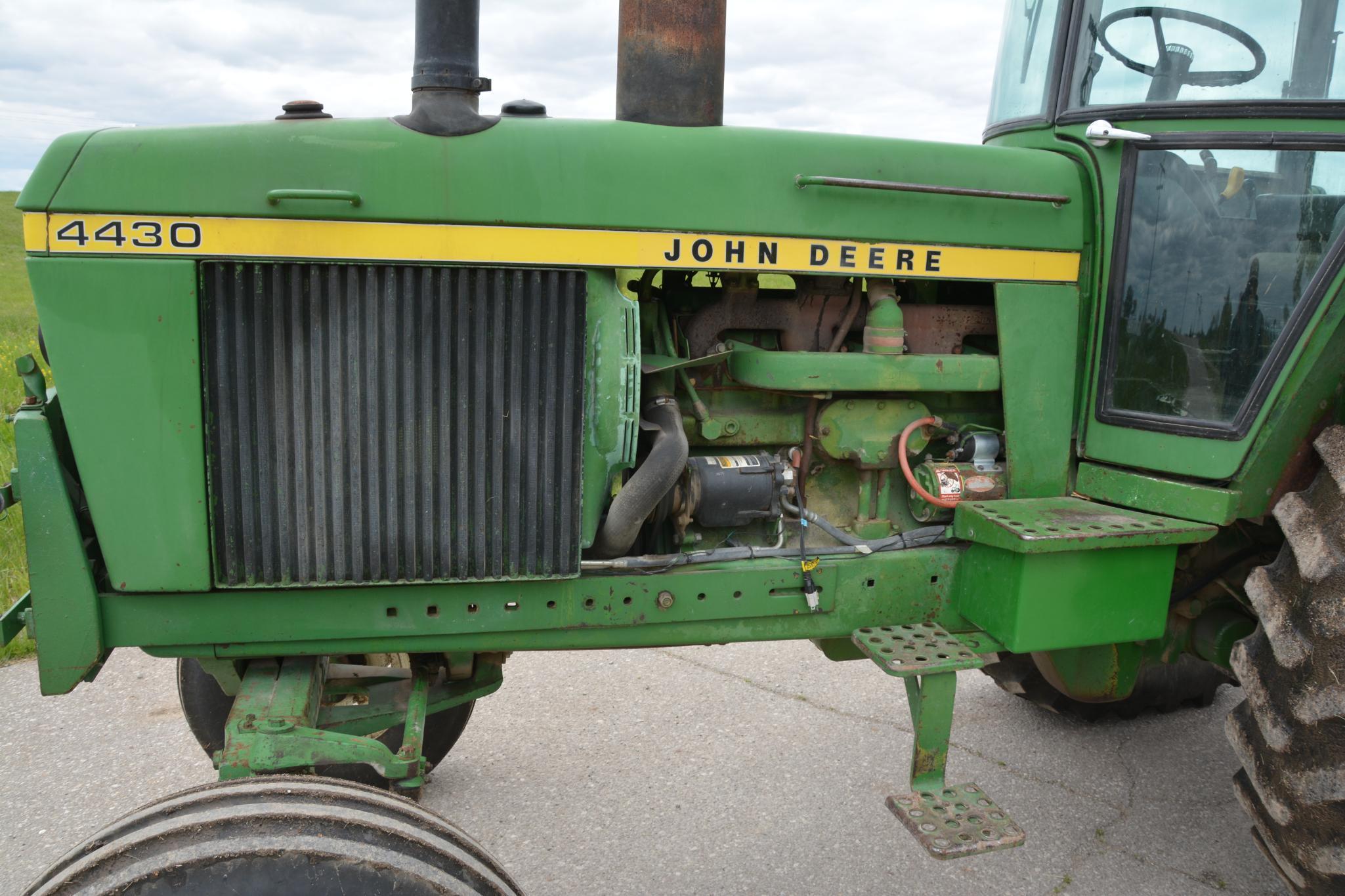 John Deere 4430 2wd tractor
