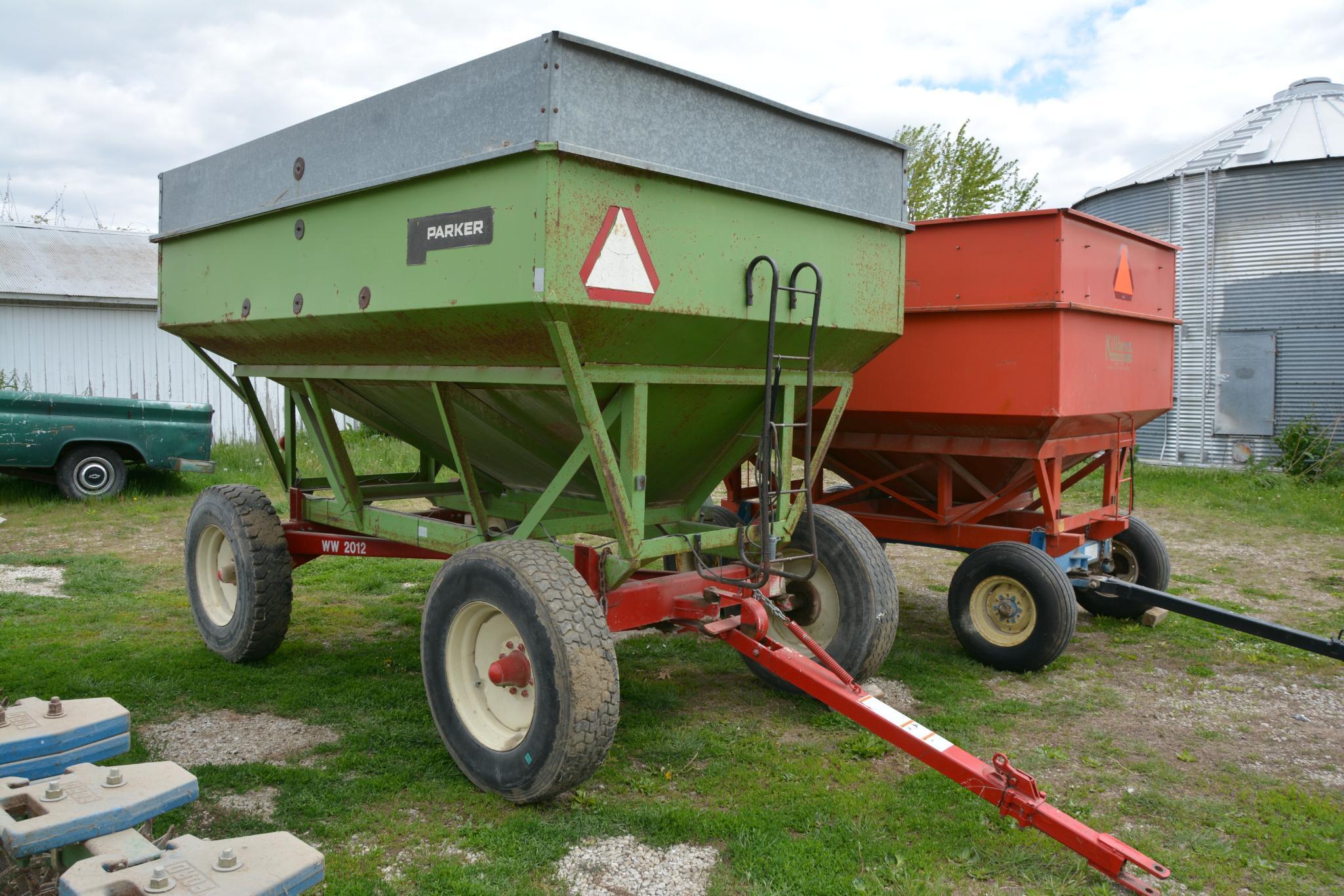 Parker 2600 gravity wagon