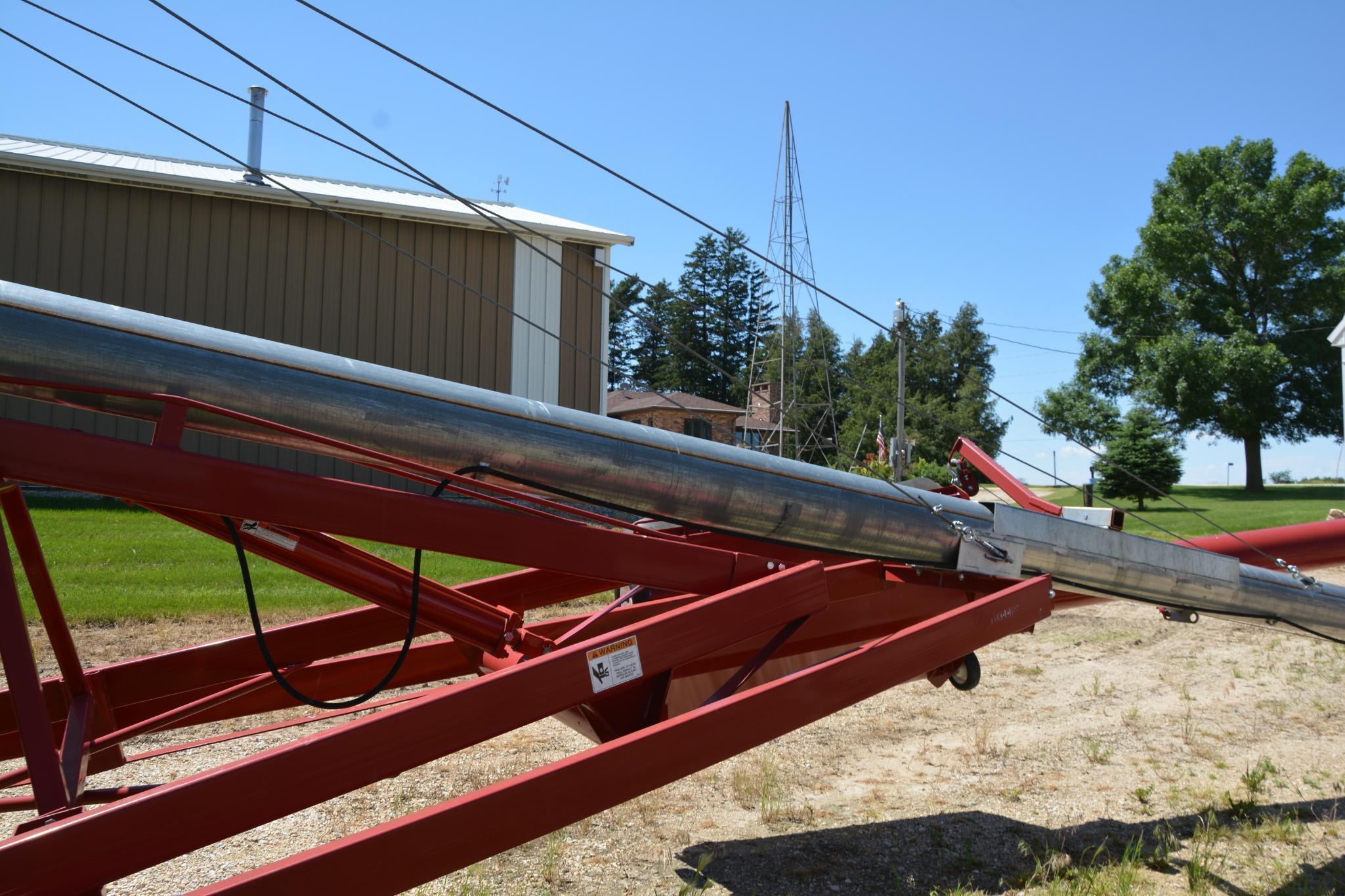 2015 Mayrath 10" x 71' hyd. swing away auger