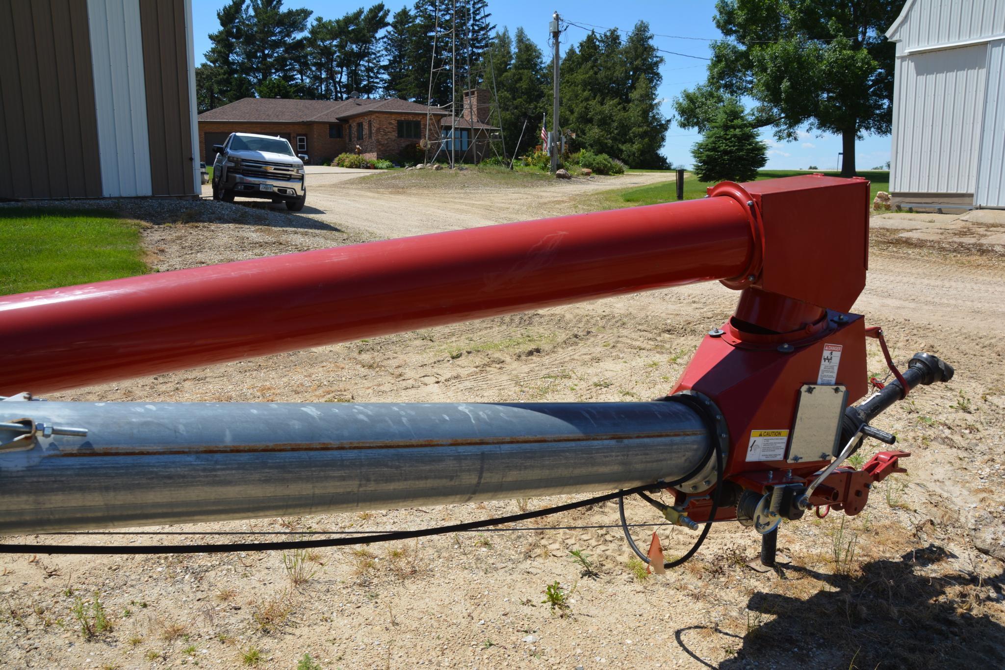 2015 Mayrath 10" x 71' hyd. swing away auger