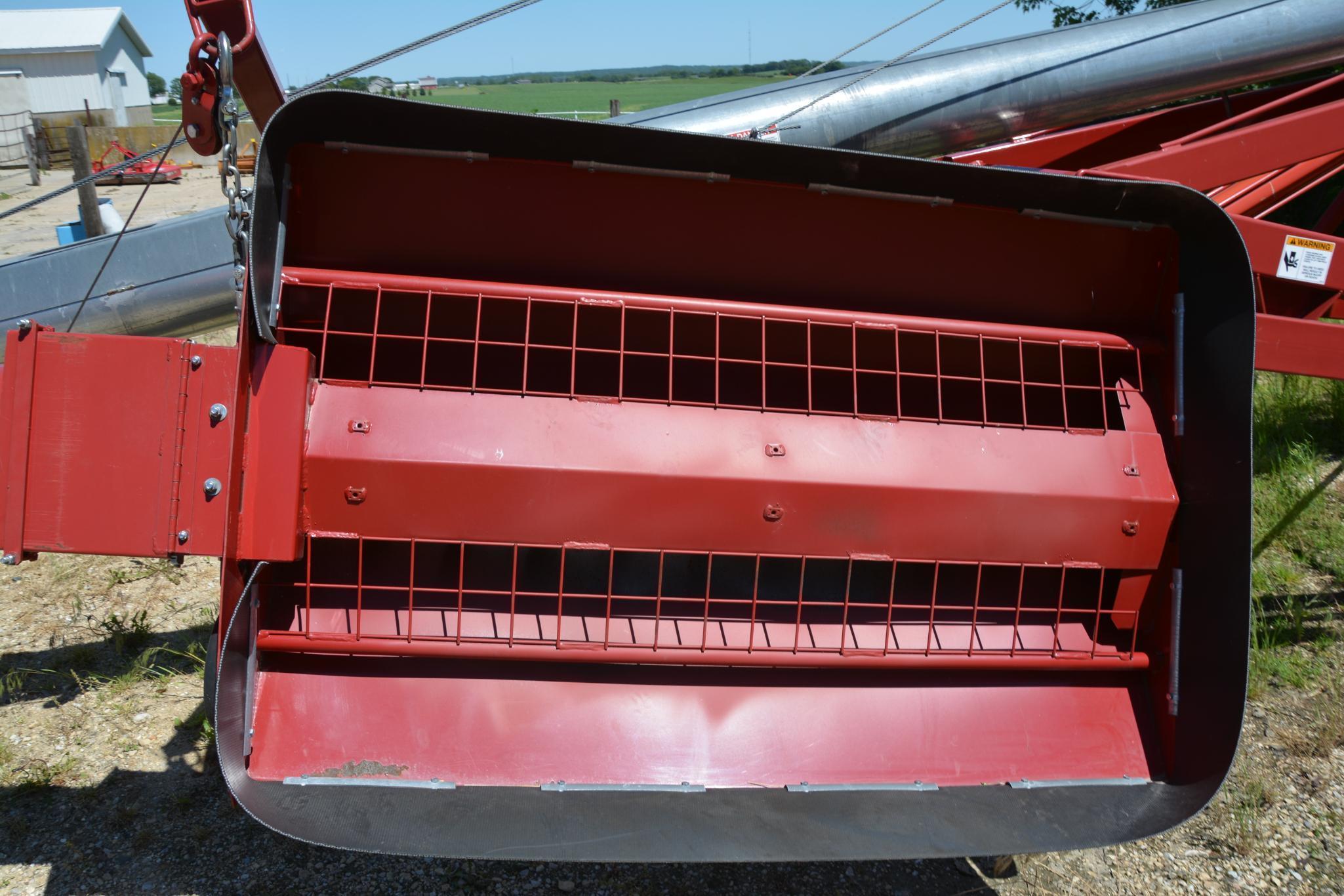 2015 Mayrath 10" x 71' hyd. swing away auger