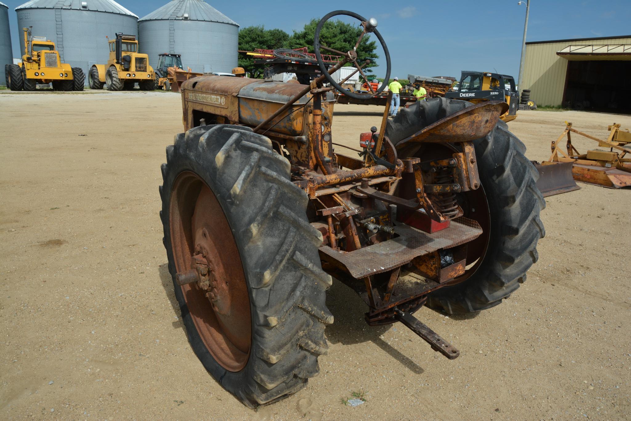 1951 Minneapolis Moline ZA tractor