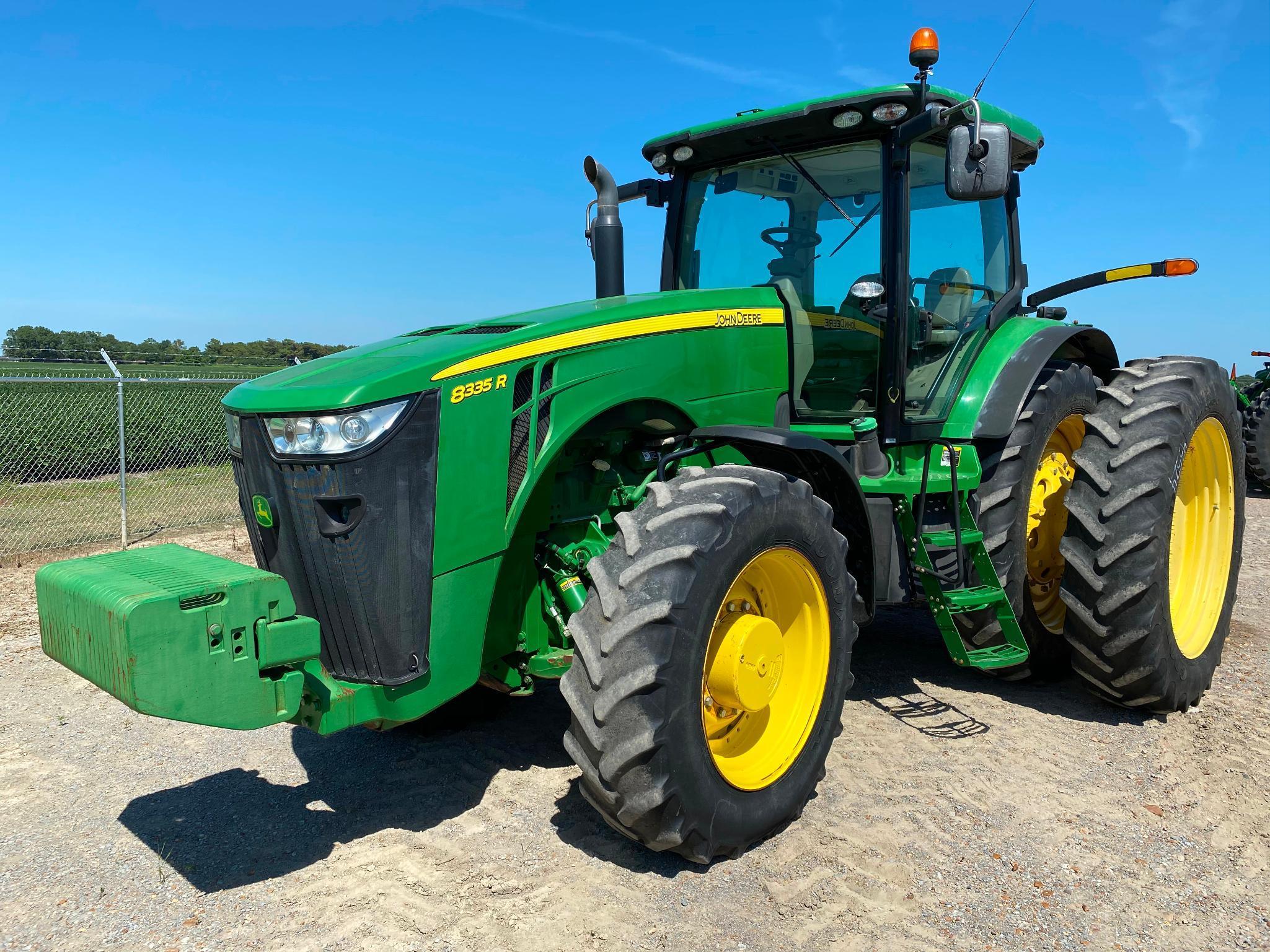 2011 John Deere 8335R MFWD tractor