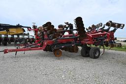 2011 Case-IH 870 11-shank disc-ripper