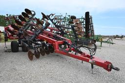 2011 Case-IH 870 11-shank disc-ripper