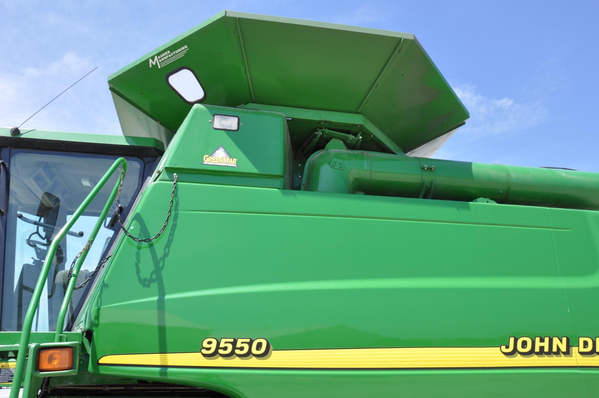 2001 John Deere 9550 4wd combine