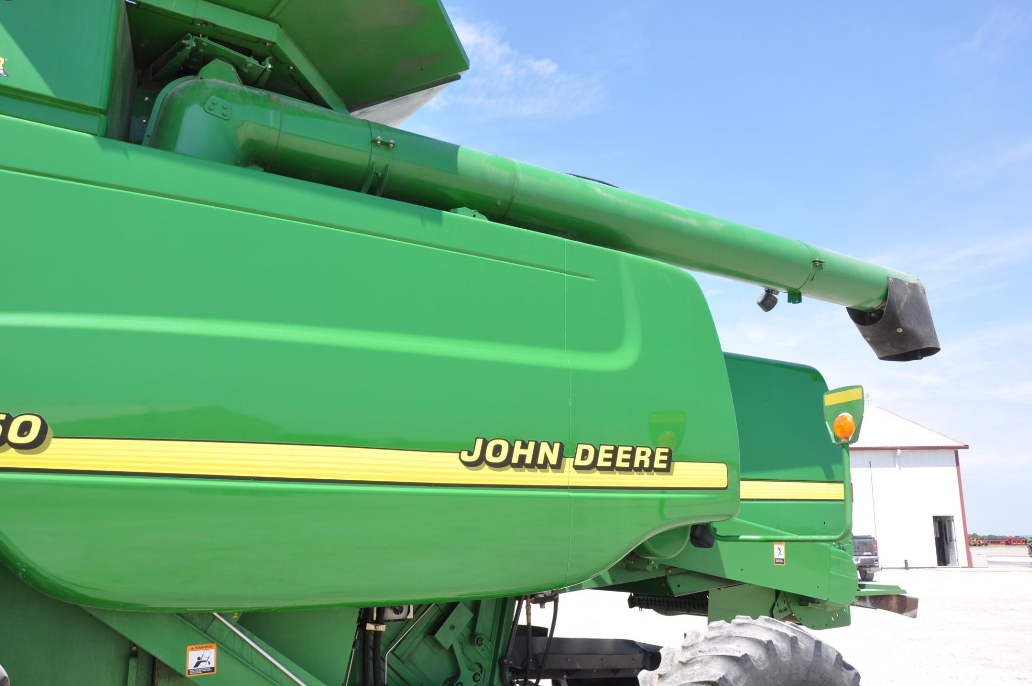 2001 John Deere 9550 4wd combine