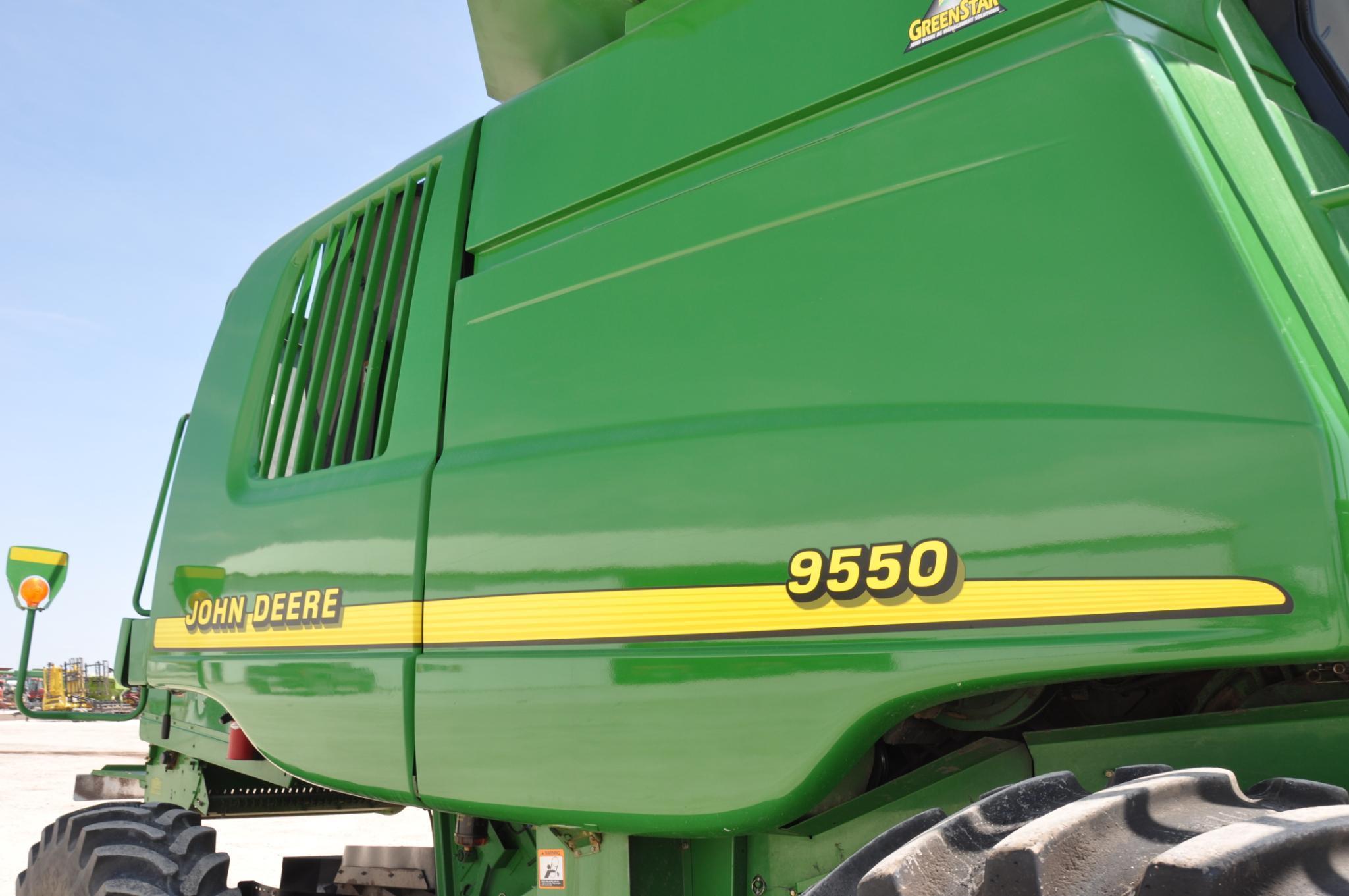 2001 John Deere 9550 4wd combine