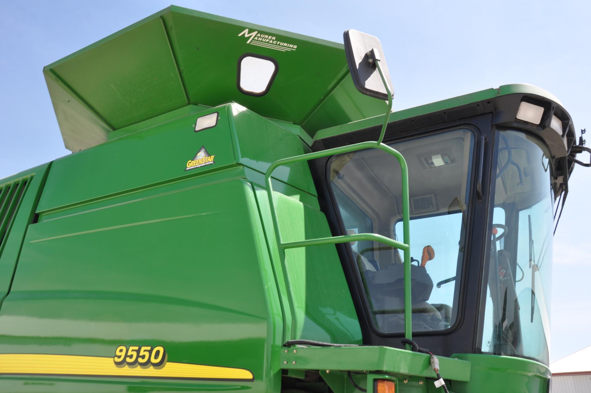 2001 John Deere 9550 4wd combine