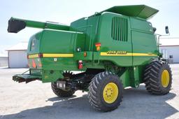2001 John Deere 9550 4wd combine