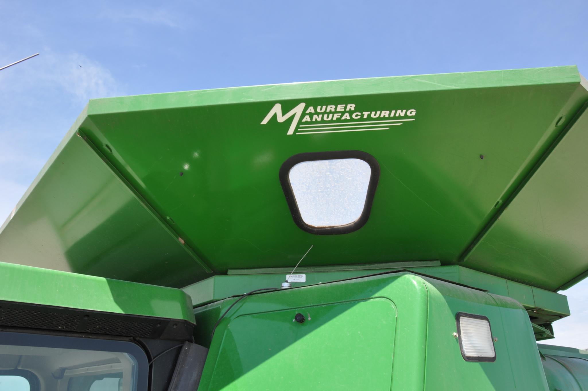 2001 John Deere 9550 4wd combine