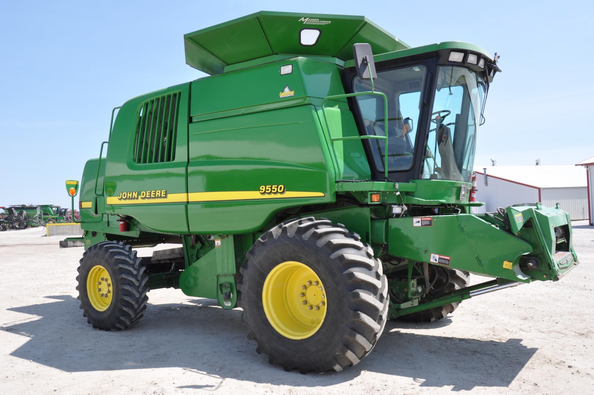 2001 John Deere 9550 4wd combine