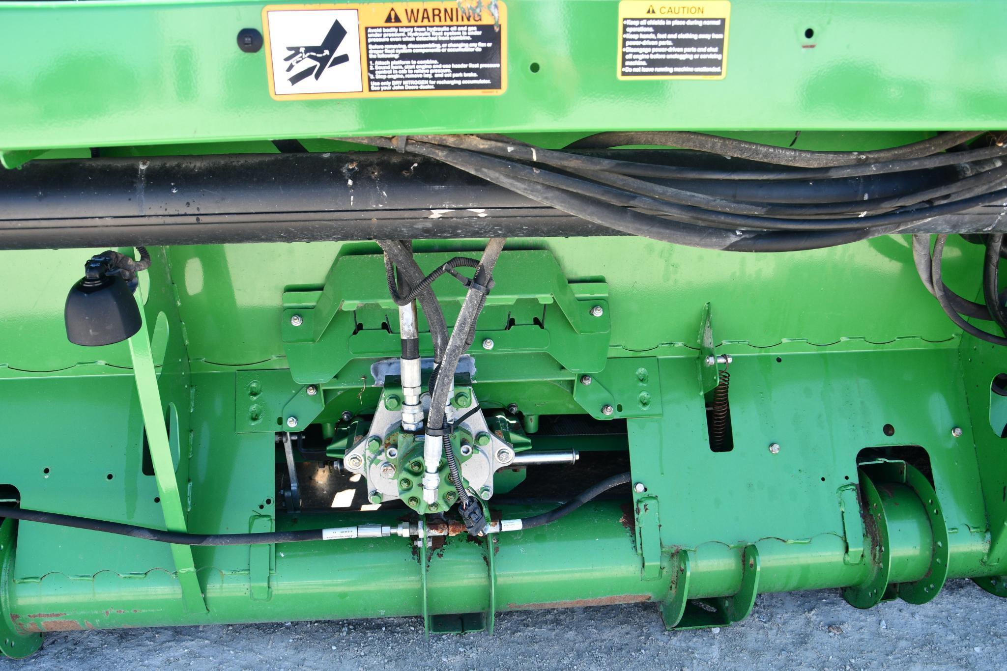 2013 John Deere 640FD 40' flex draper head