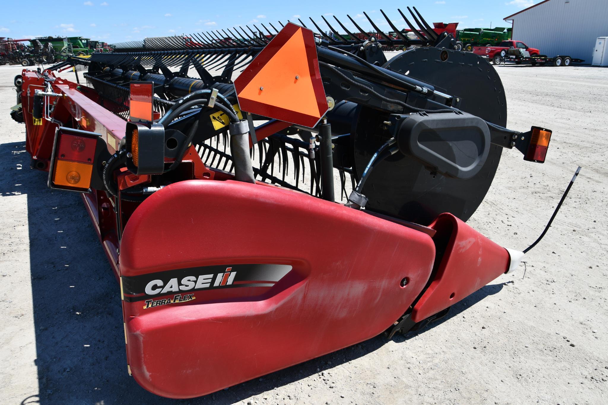 2014 Case-IH 3162 draper head