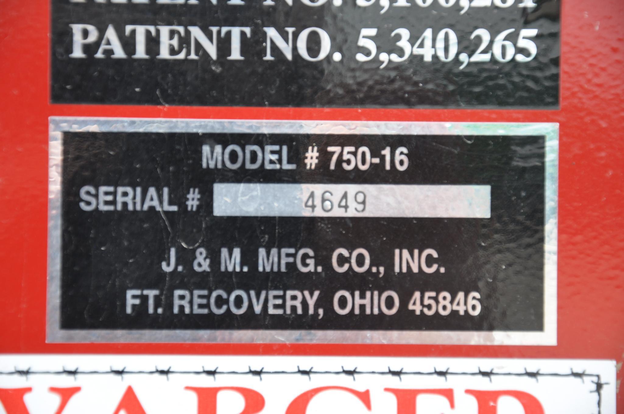 J&M 750 grain cart