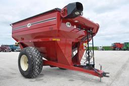 J&M 750 grain cart