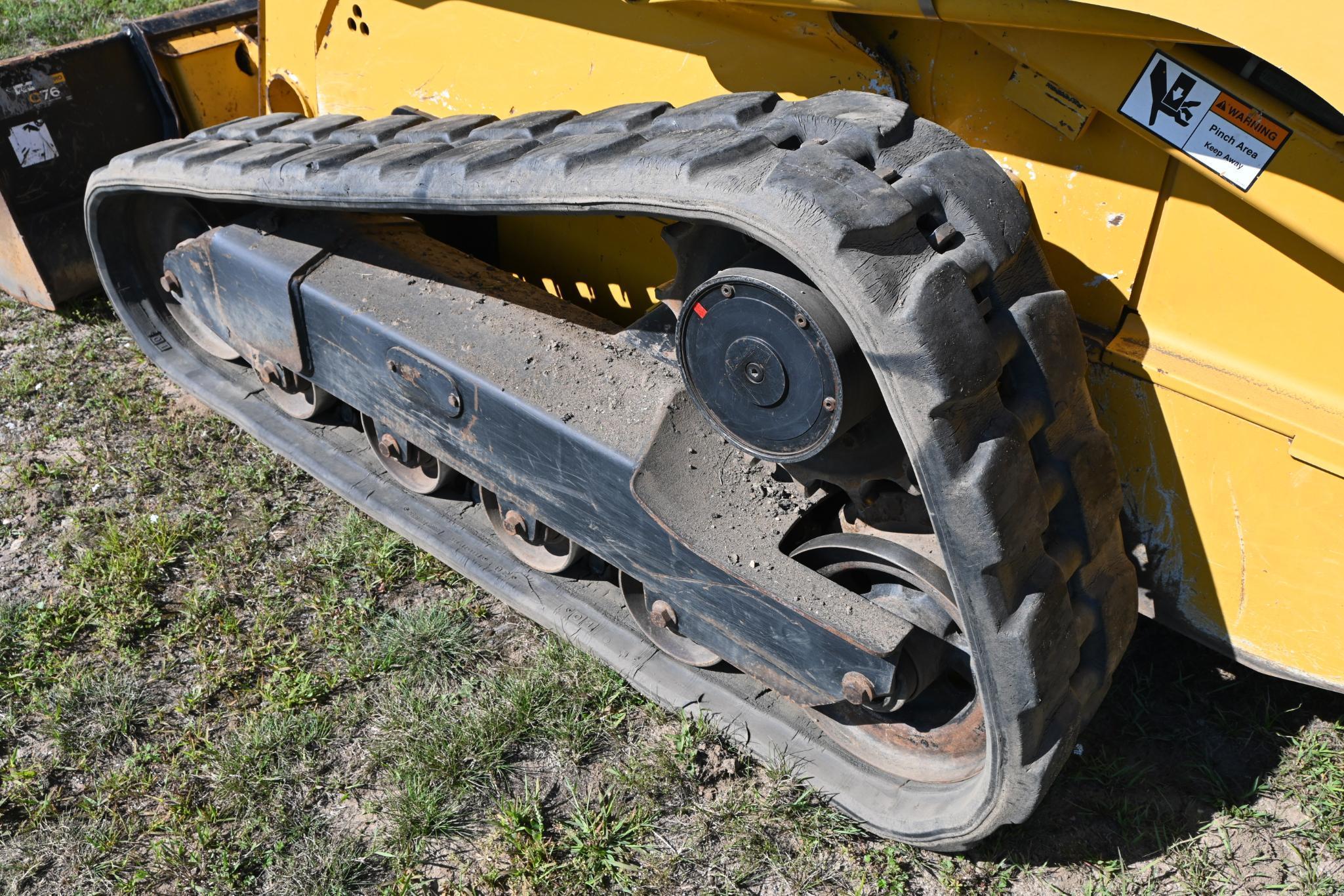 2009 John Deere CT322 compact track loader