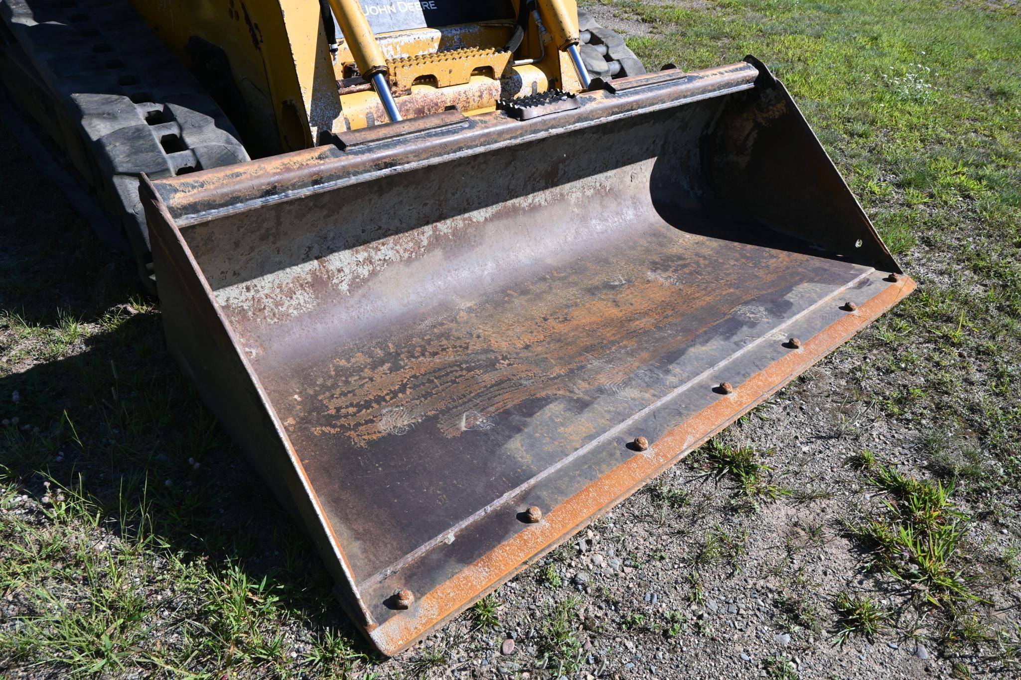 2009 John Deere CT322 compact track loader