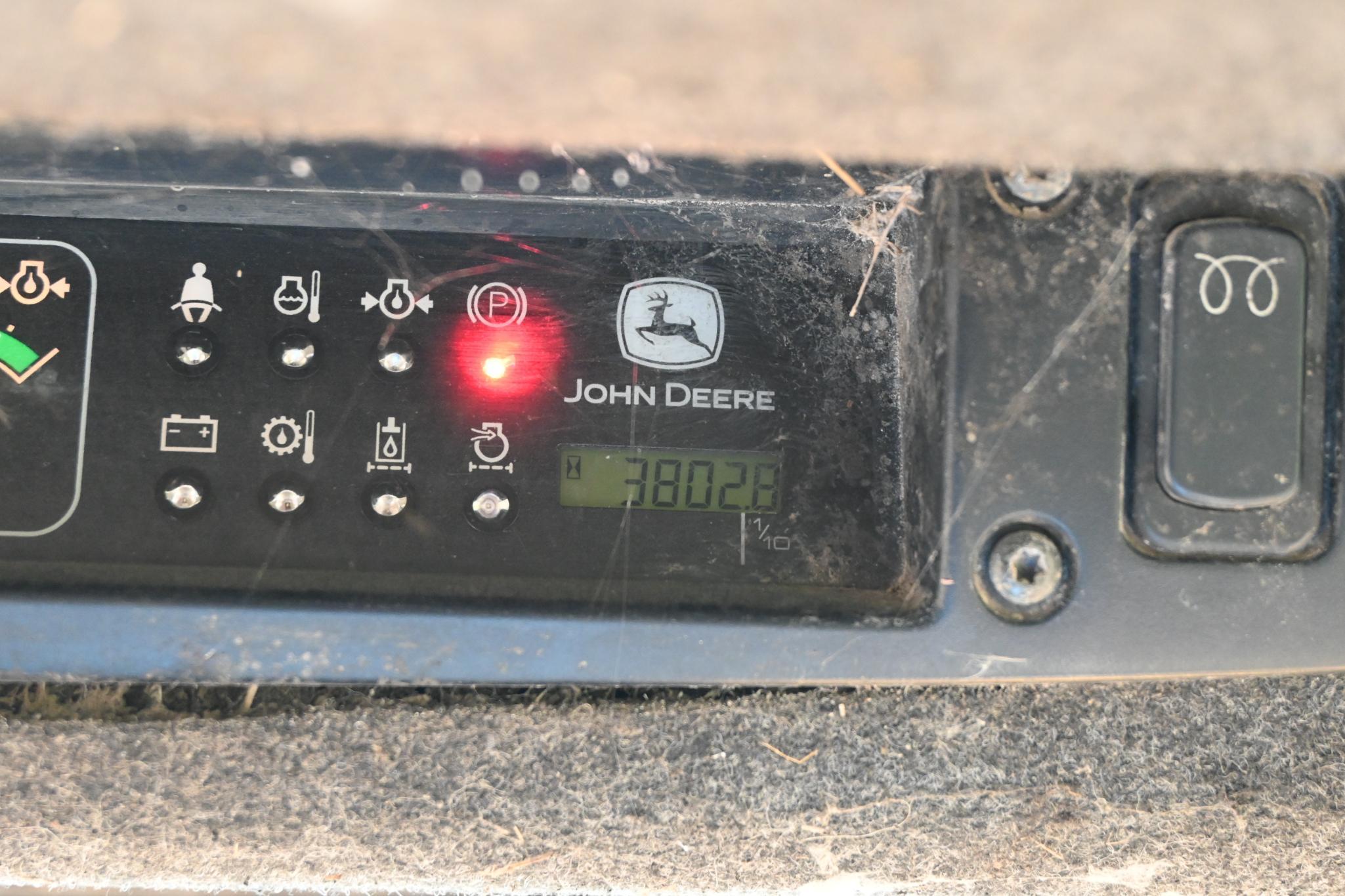 2003 JD 250 Series II skidsteer
