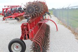 Case-IH 181 30' 3-pt. rotary hoe