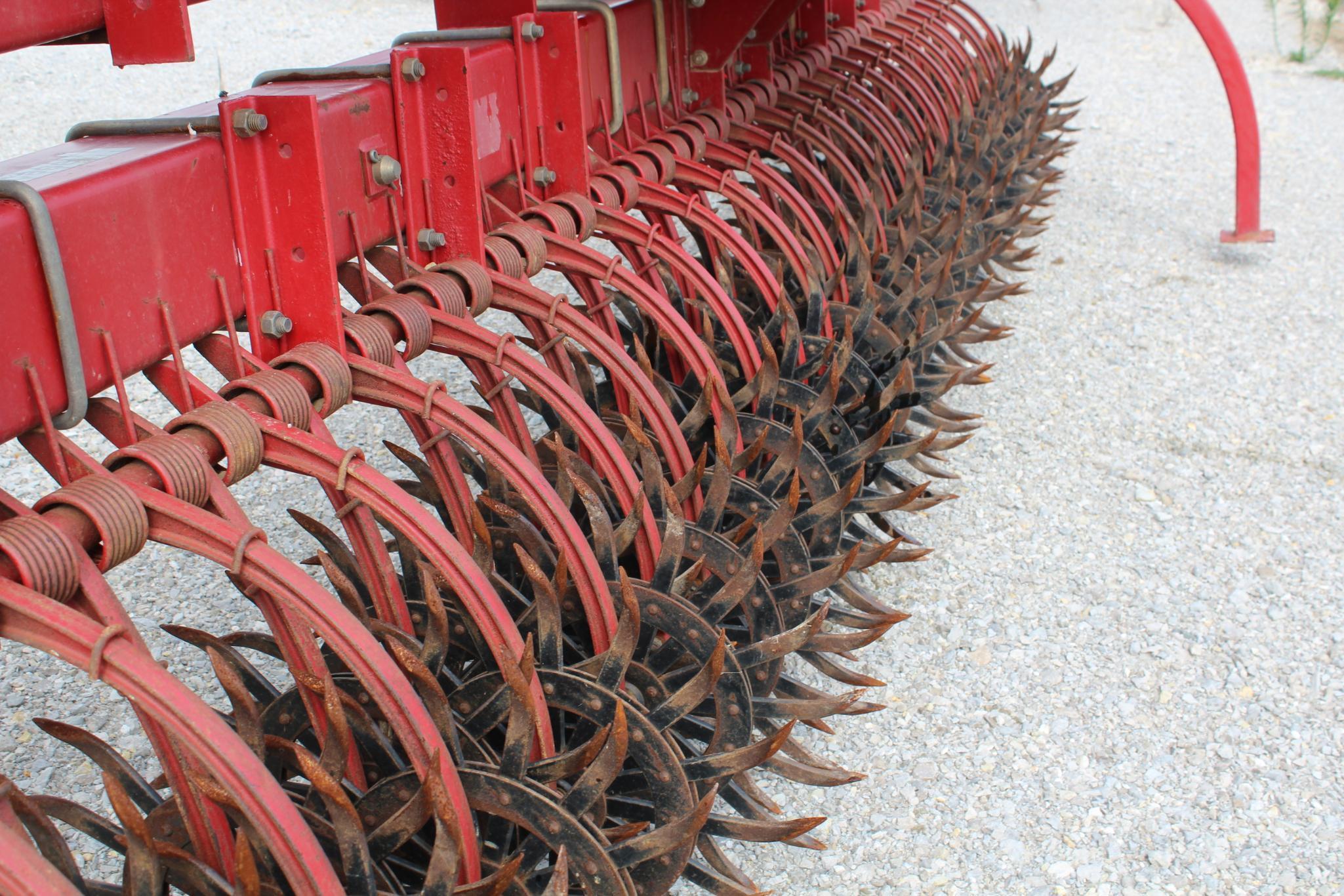 Case-IH 181 30' 3-pt. rotary hoe