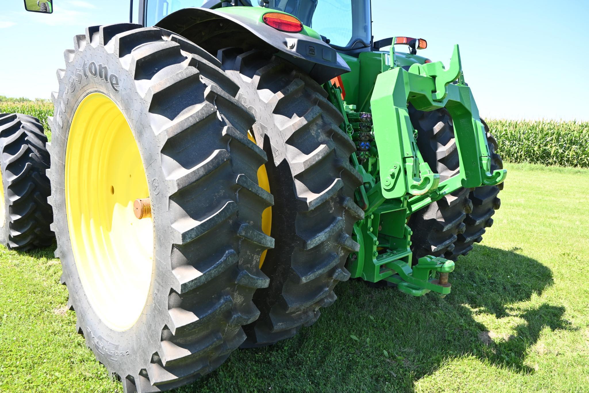 2018 John Deere 8345R MFWD tractor