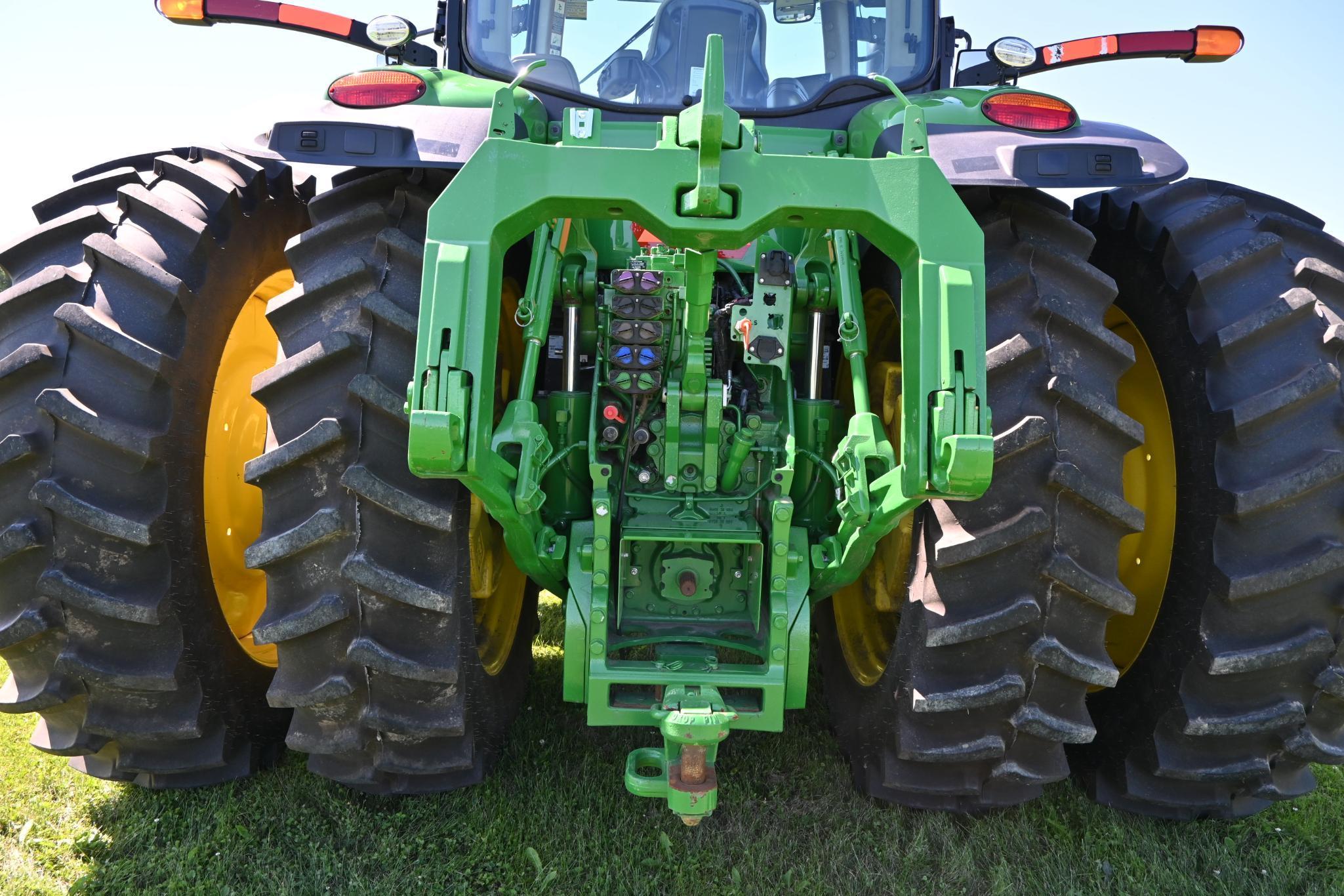 2018 John Deere 8345R MFWD tractor