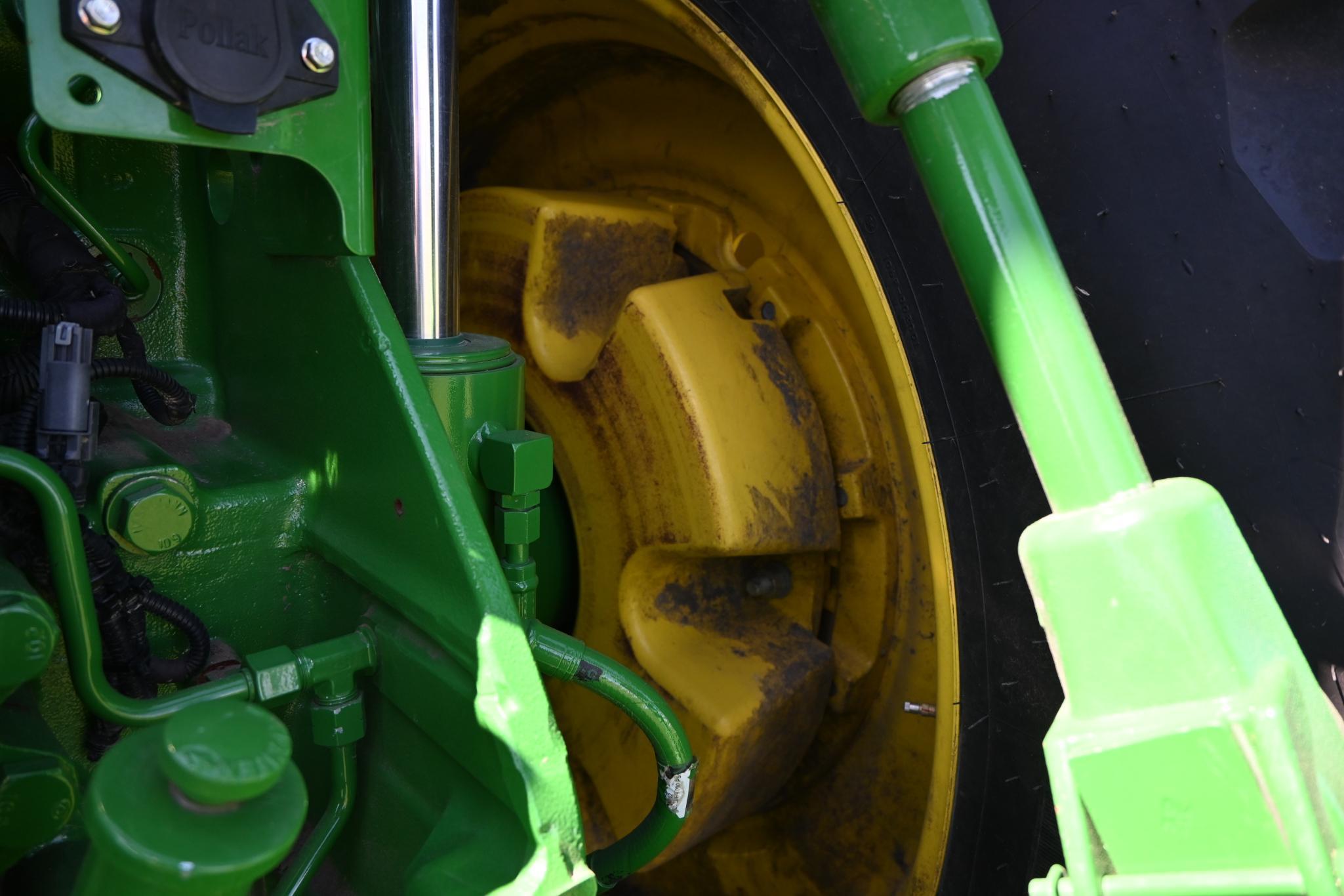 2018 John Deere 8345R MFWD tractor