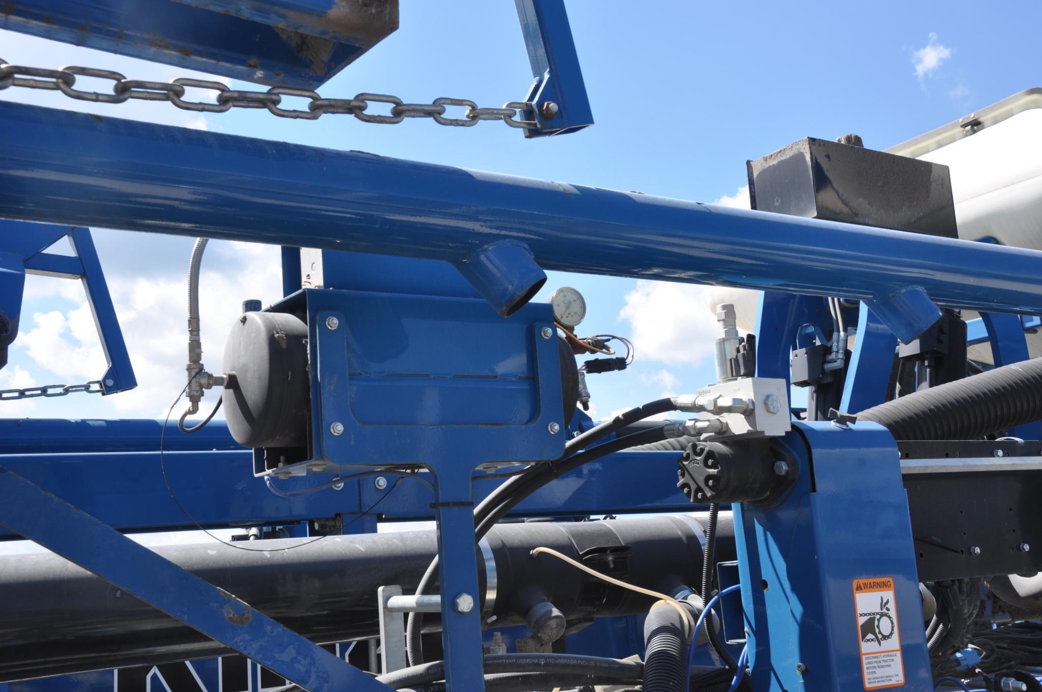 Kinze...3800 24 row 30" planter