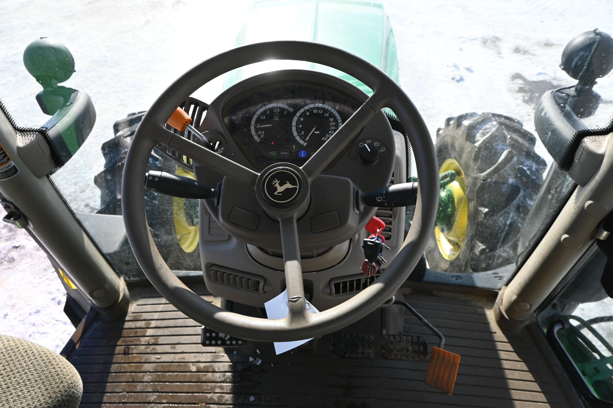 2017 John Deere 6130R MFWD tractor
