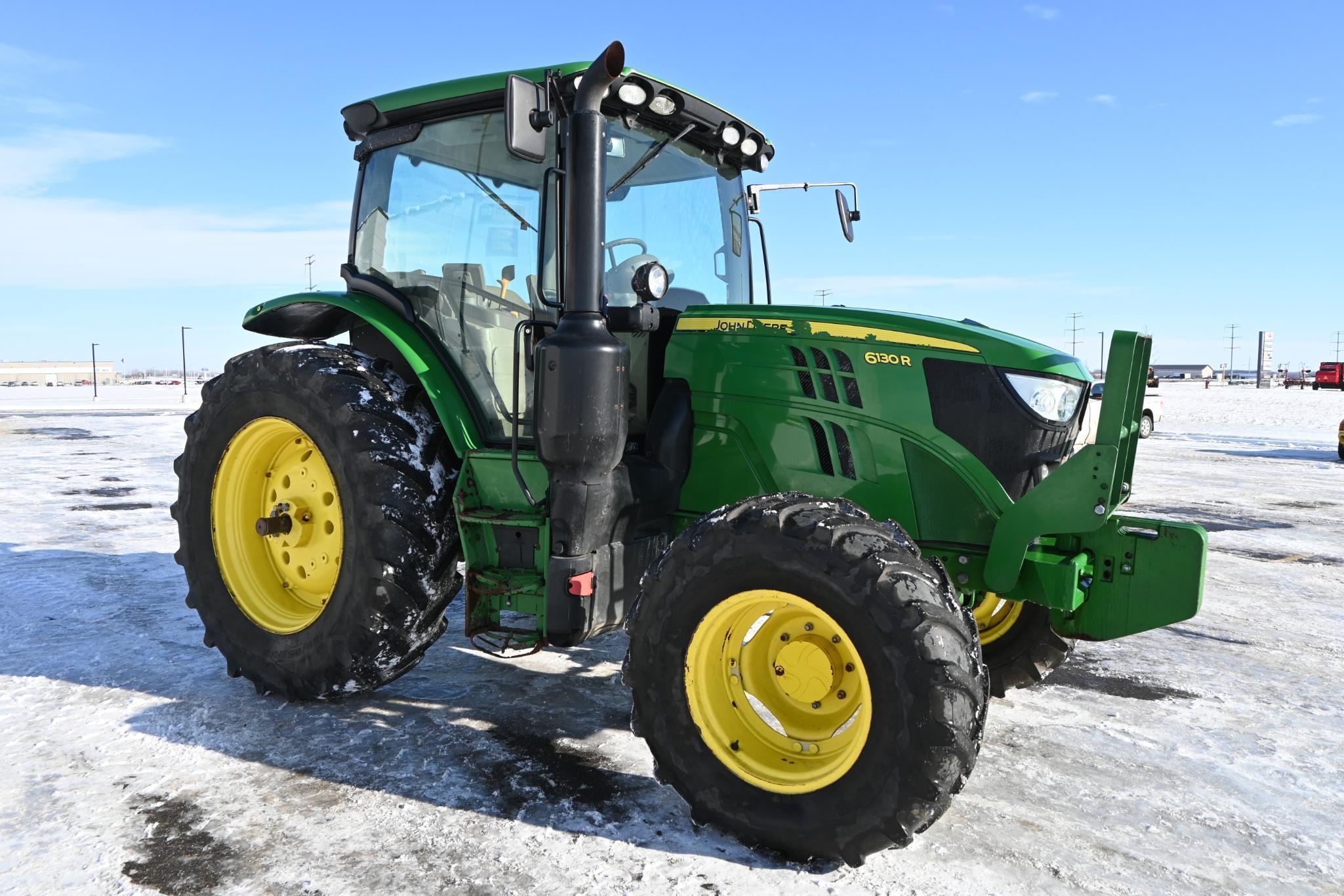 2017 John Deere 6130R MFWD tractor