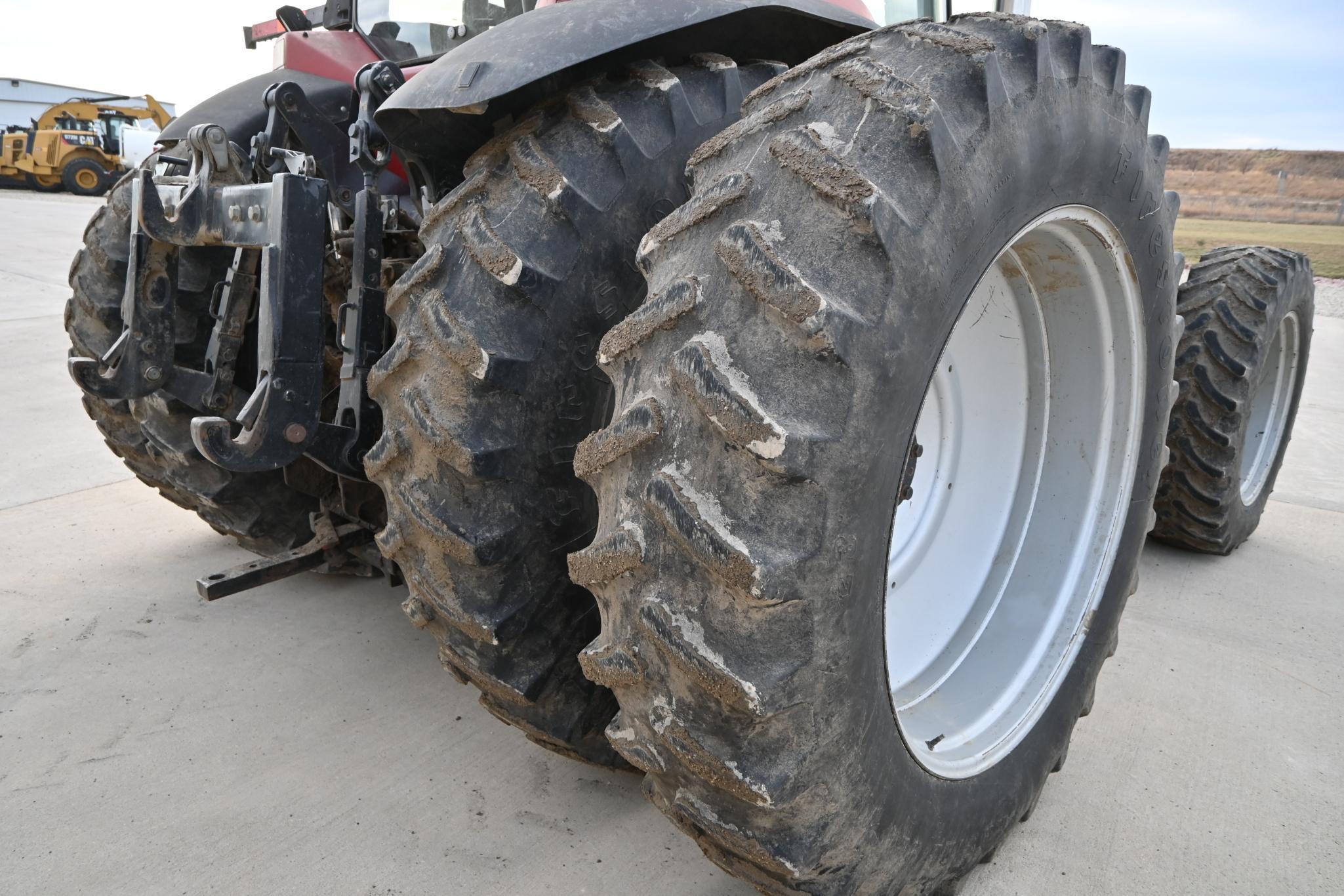 2001 Case IH MX240 MFWD tractor