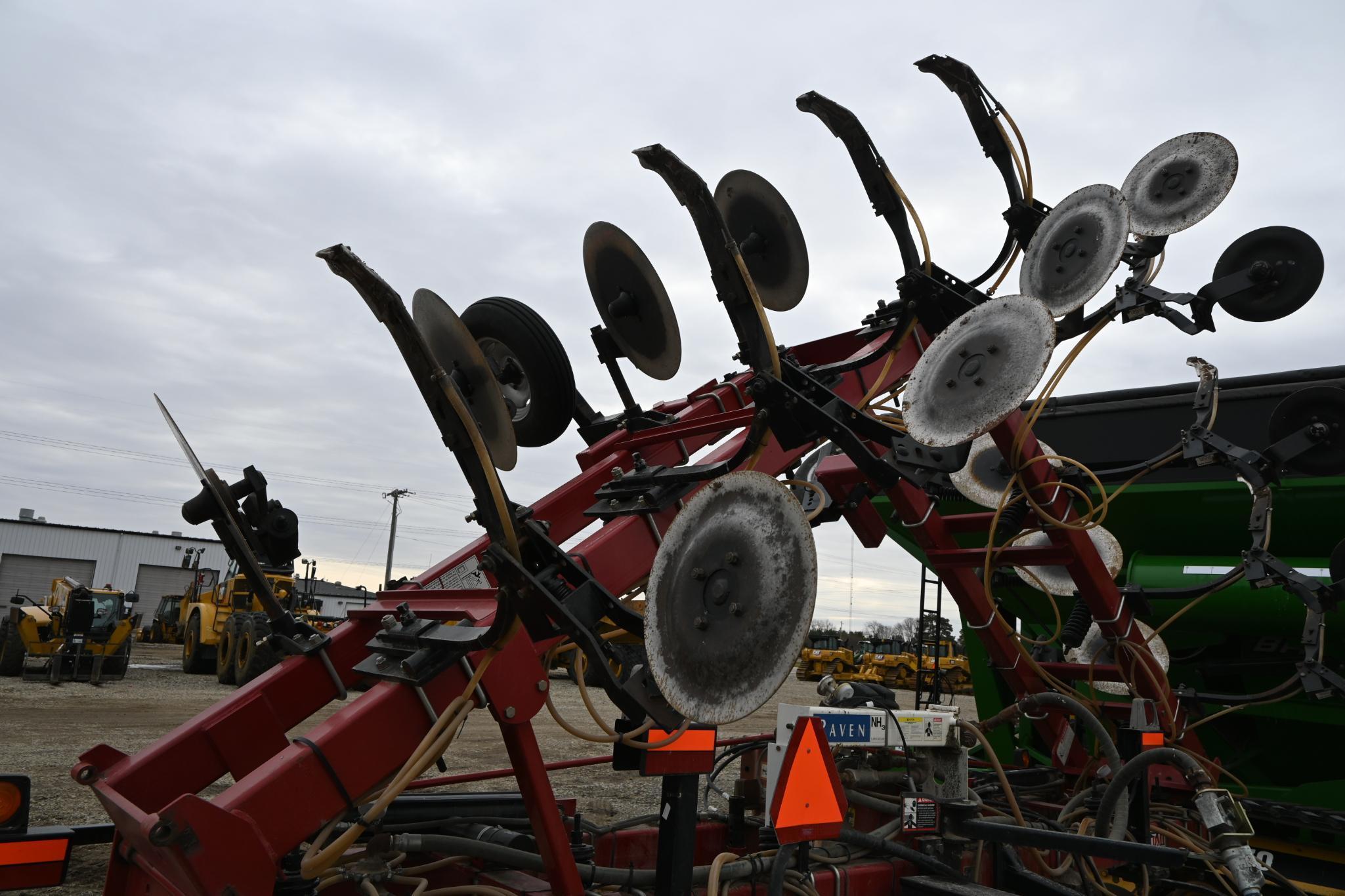 Case IH 5300 3-pt. 15-knife NH3 bar