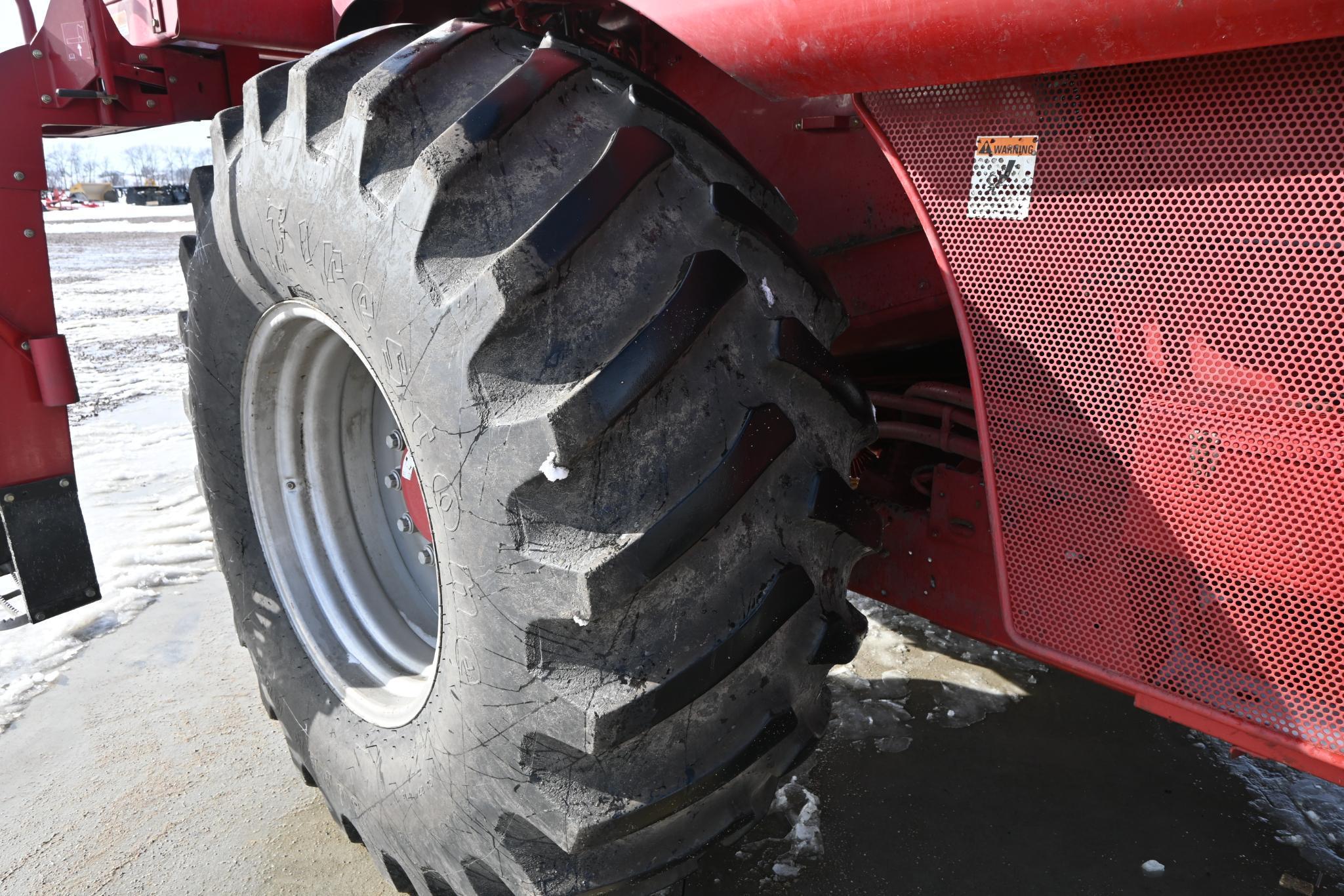 2001 Case IH 2388 2wd combine