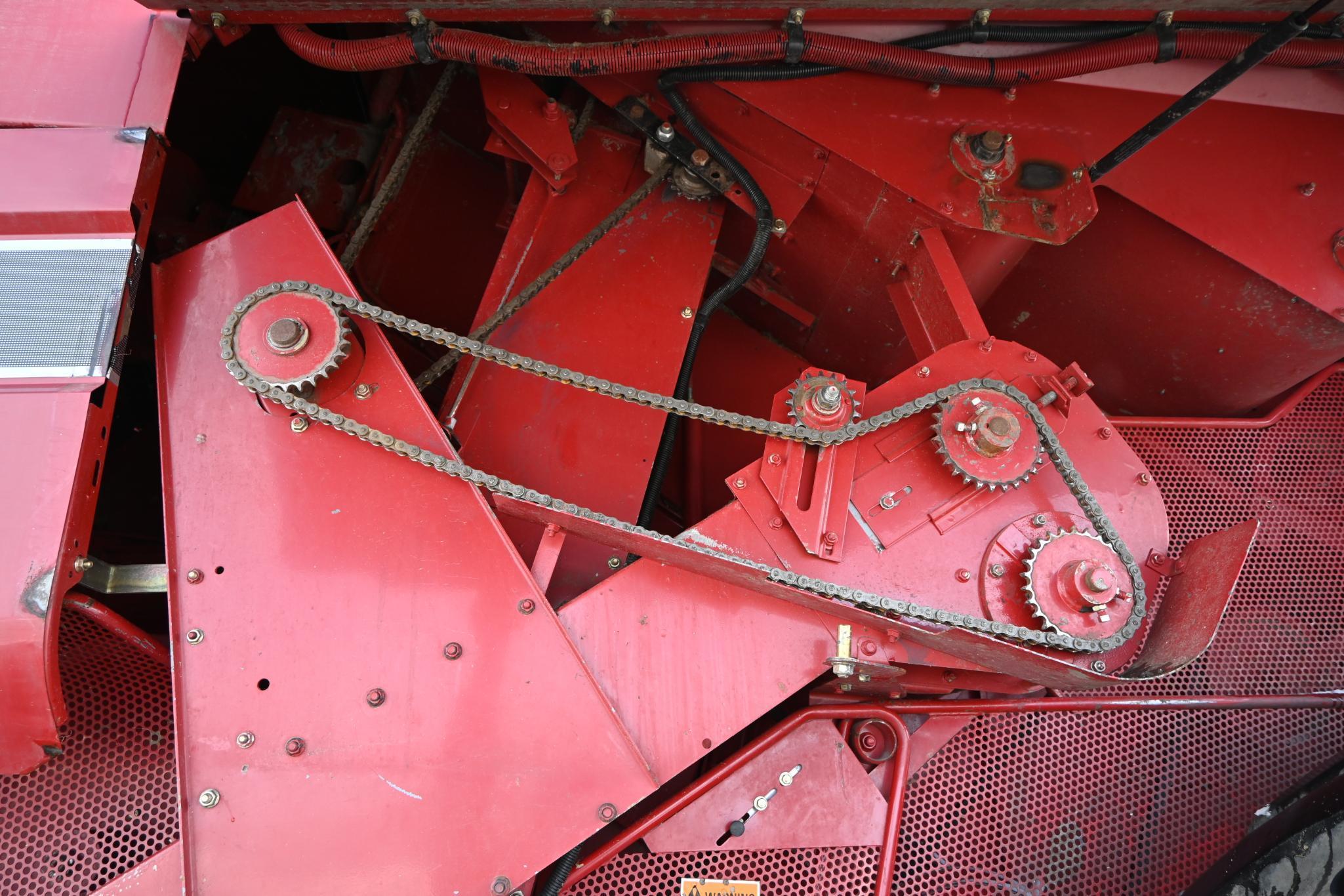 2001 Case IH 2388 2wd combine