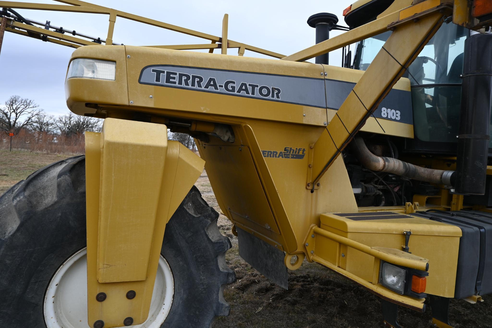 2003 Ag Chem TerraGator 8103 self propelled sprayer