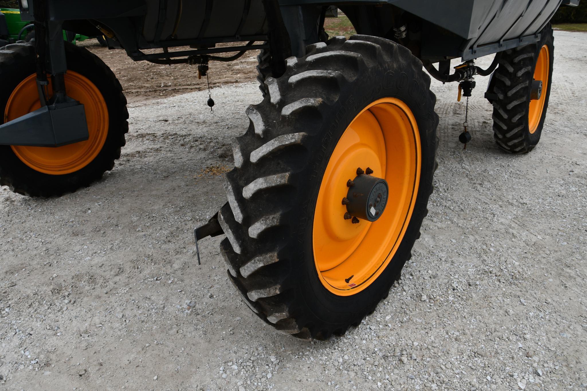 2012 Hagie DTS-10 10 sprayer