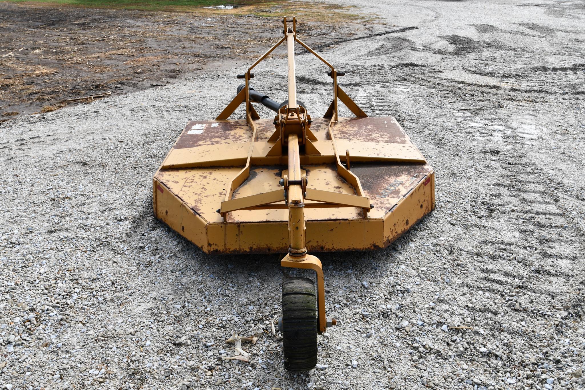 Woods B106 6' 3-pt. rotary cutter
