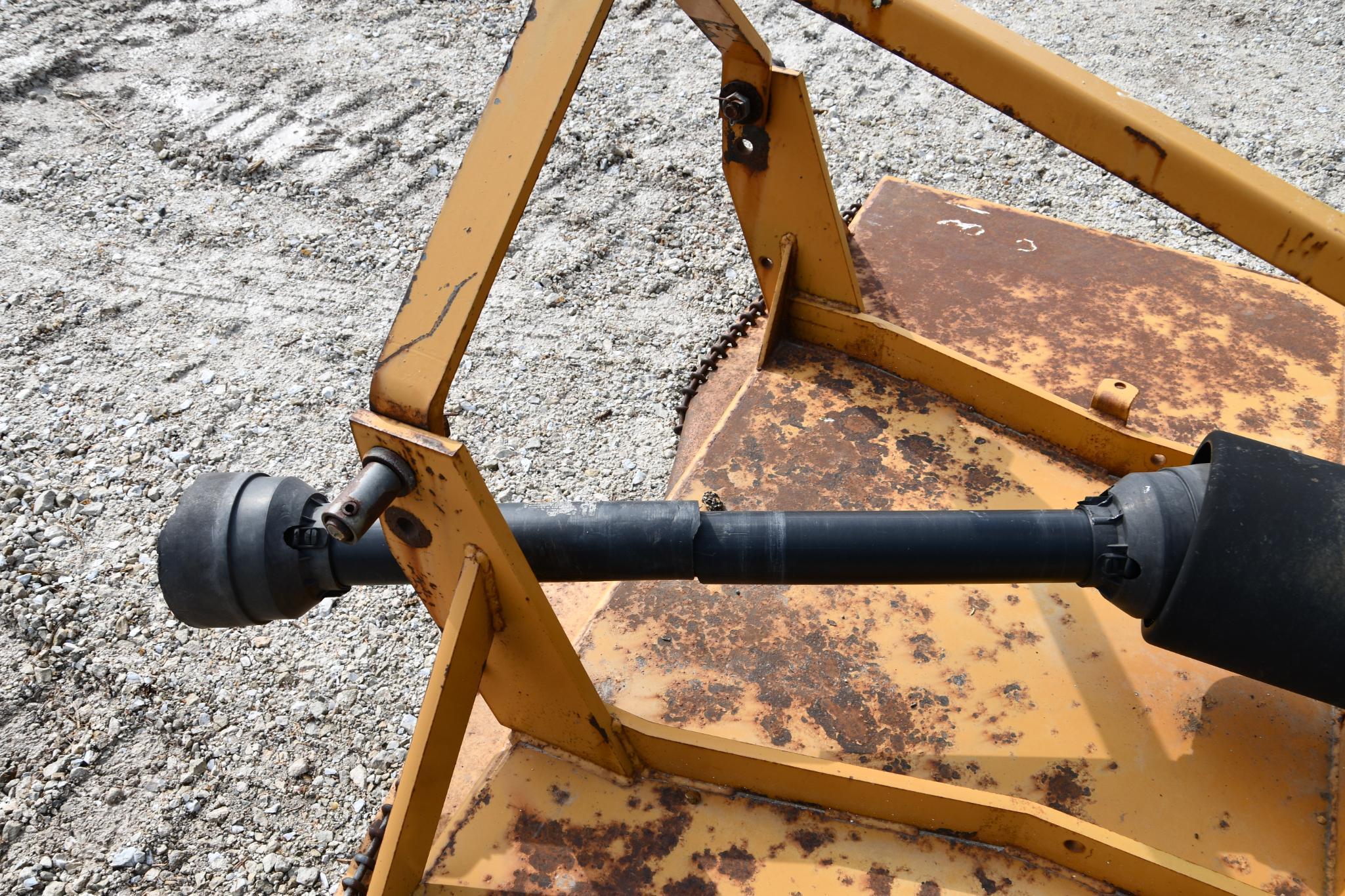 Woods B106 6' 3-pt. rotary cutter