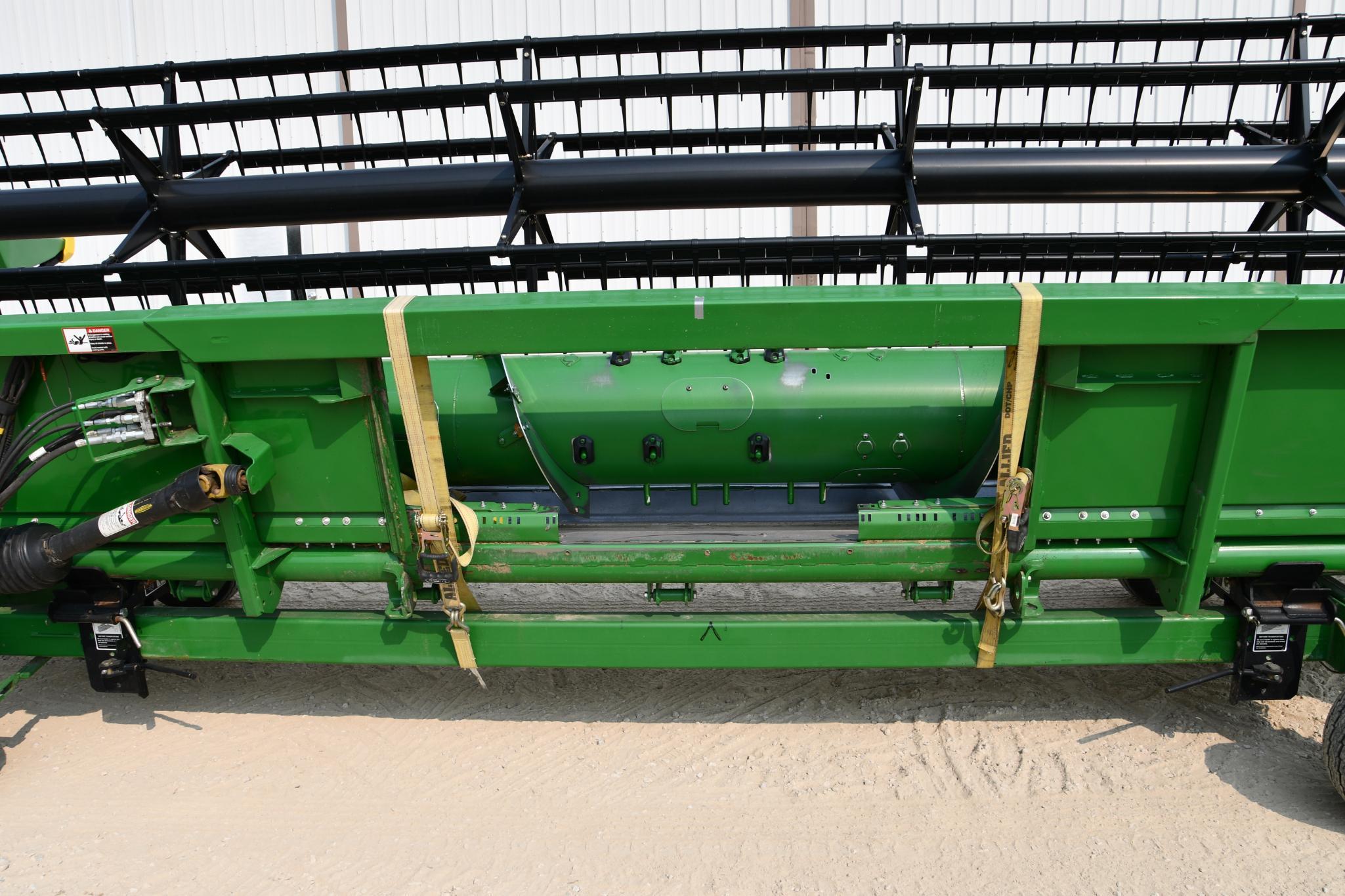 2012 John Deere 625F 25' HydraFlex platform