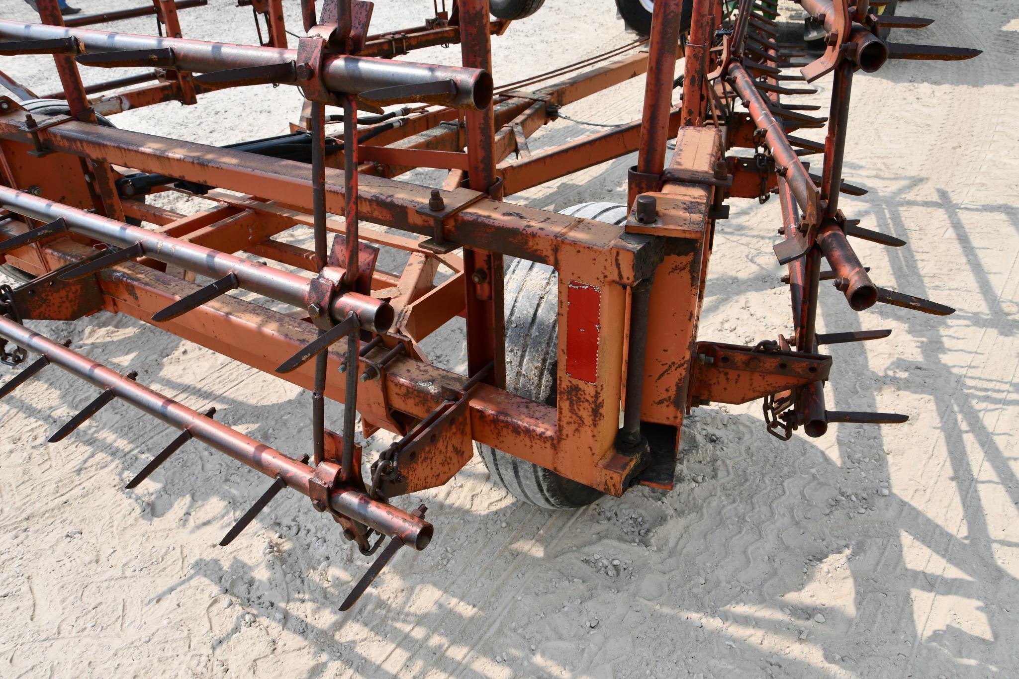 McFarlane 32' 8-bar harrow
