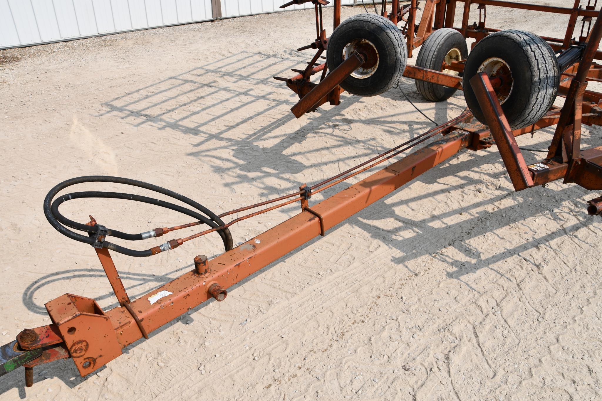 McFarlane 32' 8-bar harrow