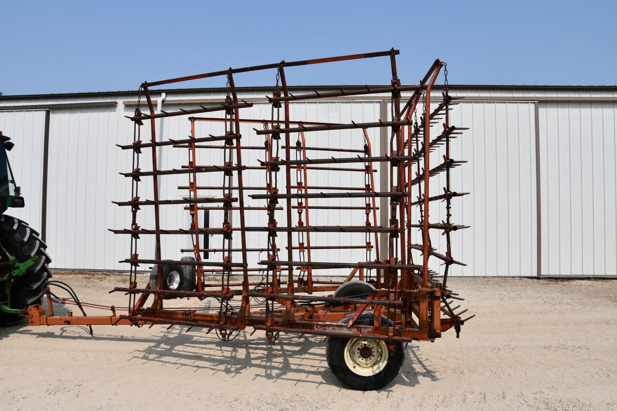 McFarlane 32' 8-bar harrow